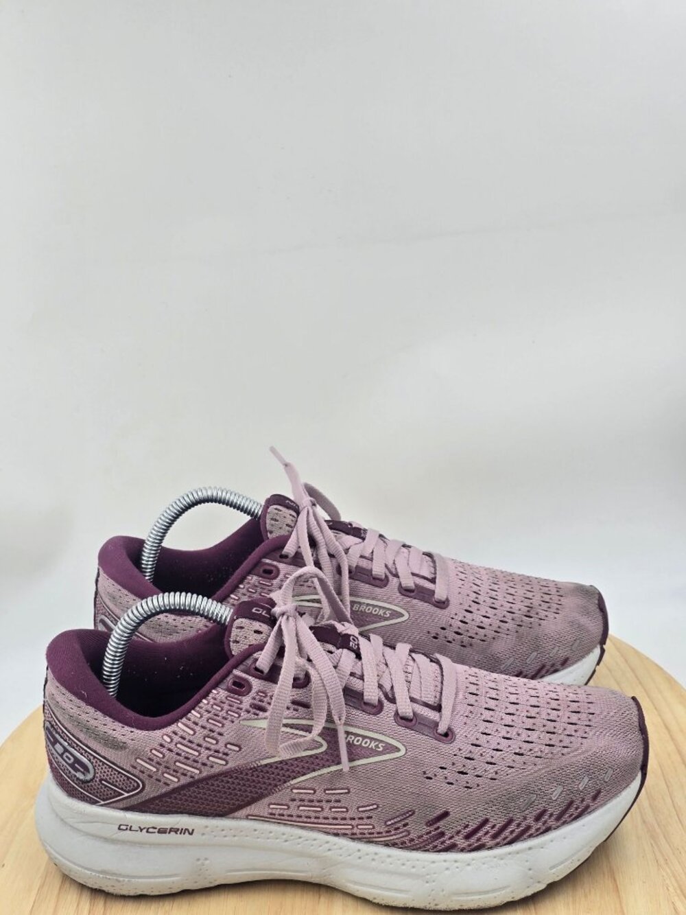 Brooks Glycerin 20 Womens Running Shoes Purple Athletic Sneakers Size 9.5B